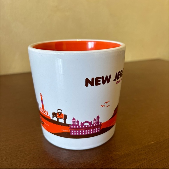 2013 New Jersey Runs on Dunkin' Dunkin Donuts Ceramic Mug - Picture 6 of 8